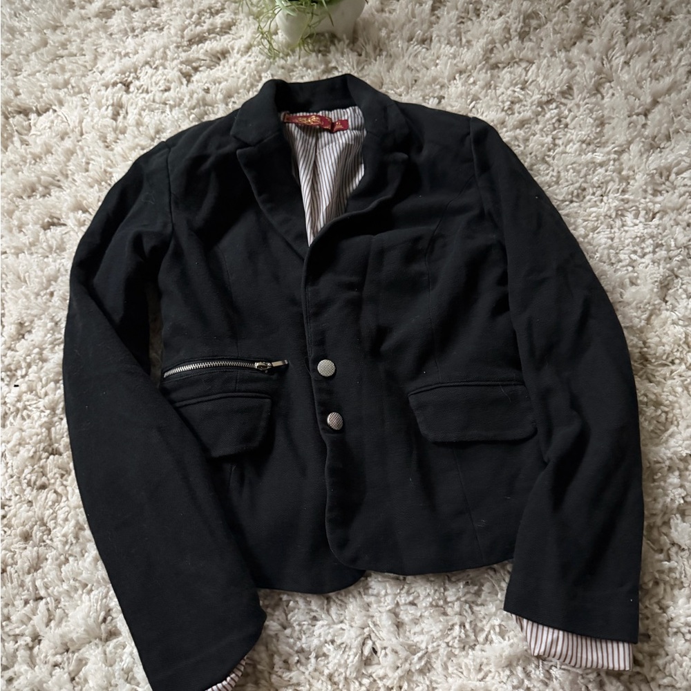 one 5 one Elegant Black professional women’s Blazer with Striped Interior